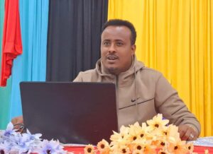 የብልፅግና ፓርቲ መመሪያዎች ዙሪያ ለወጣት ክንፍ እና ለጥቃቅን አባላት ስልጠና ተሰጠ። photo 3 2025 11 09 20 25 40